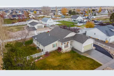 397 Triple Crown Way, Grantsville, UT 84029 - Photo 58