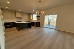 6368 S Ray Dr, South Weber, UT 84405 - Photo 6