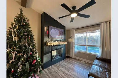 422 W Meadowbrook Dr, Ogden, UT 84404 - Photo 26