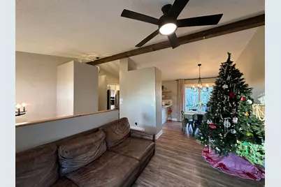 422 W Meadowbrook Dr, Ogden, UT 84404 - Photo 4