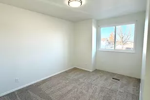 1467 W 1750 N, Clinton, UT 84015 - Photo 18