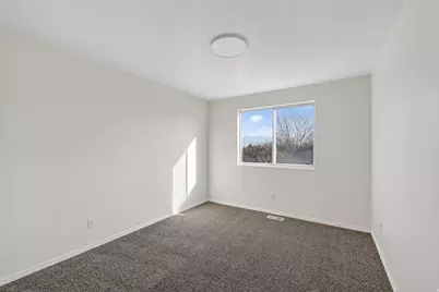8983 S 3860 W, West Jordan, UT 84088 - Photo 32
