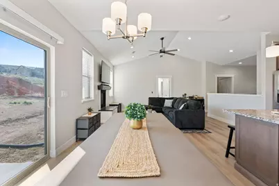 322 W Chukar Cir #13, Garden City, UT 84028 - Photo 8