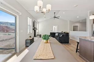 322 W Chukar Cir, Garden City, UT 84028 - Photo 8