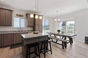 322 W Chukar Cir, Garden City, UT 84028 - Photo 12