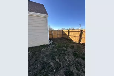 319 Carson Ave, East Carbon, UT 84520 - Photo 38