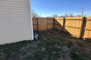 319 Carson Ave, East Carbon, UT 84520 - Photo 38