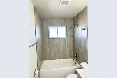 319 Carson Ave, East Carbon, UT 84520 - Photo 8