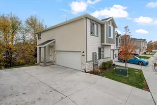 645 S Plum Creek Ln, Ogden, UT 84404 - Photo 26