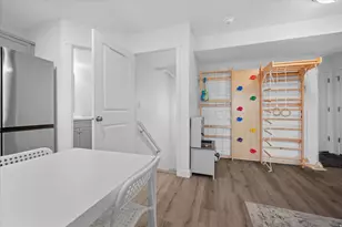 645 S Plum Creek Ln, Ogden, UT 84404 - Photo 8