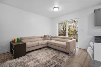 645 S Plum Creek Ln, Ogden, UT 84404 - Photo 6