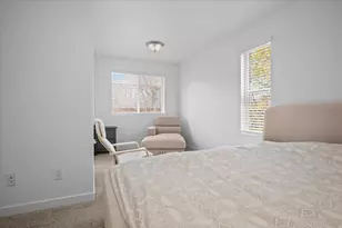 645 S Plum Creek Ln, Ogden, UT 84404 - Photo 10