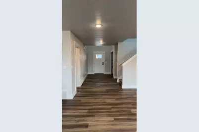 1901 Southpointe Ct, Logan, UT 84341 - Photo 4