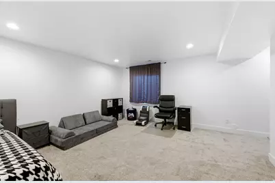 1674 E Downwater St, Eagle Mountain, UT 84005 - Photo 14