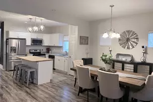 1388 W North Paddock Dr S, Farmington, UT 84025 - Photo 6