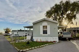 300 Harriger Way, Layton, UT 84041 - Photo 2