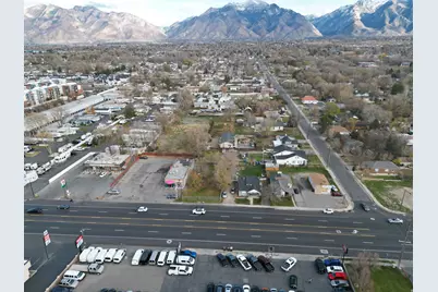 8475 S State St, Sandy, UT 84070 - Photo 8