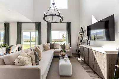 2013 E Swallow Dr #4064, Eagle Mountain, UT 84005 - Photo 4