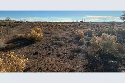 9813 E 4000 N, Lapoint, UT 84039 - Photo 10