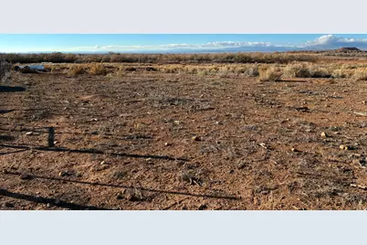 9813 E 4000 N, Lapoint, UT 84039 - Photo 8