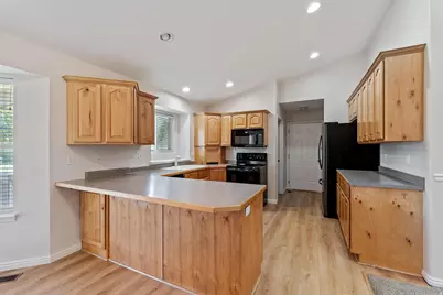 1125 N 1270 E, American Fork, UT 84003 - Photo 6