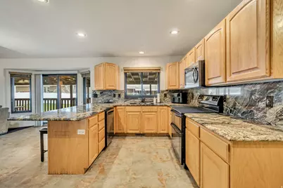 3628 S Peach Flower Ln, West Valley, UT 84128 - Photo 6