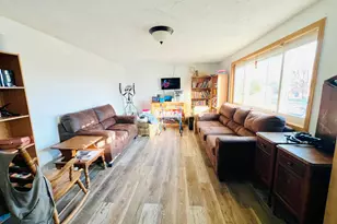 218 W 350 N, Vernal, UT 84078 - Photo 6