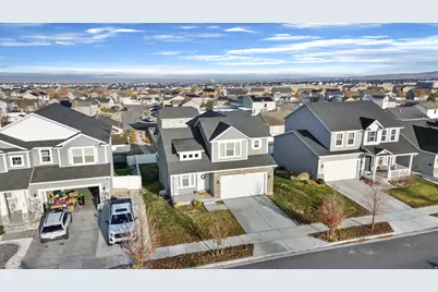 294 W Quartz Rd, Tooele, UT 84074 - Photo 8