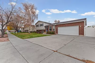 1648 N 1900 W, Lehi, UT 84043 - Photo 4