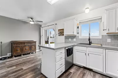 1648 N 1900 W, Lehi, UT 84043 - Photo 10