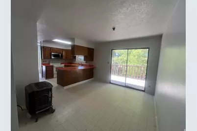 160 E 300 S, Gunnison, UT 84634 - Photo 10