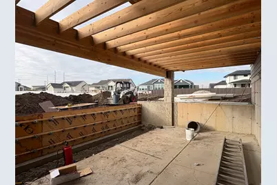 538 S 1400 W, Farmington, UT 84025 - Photo 14