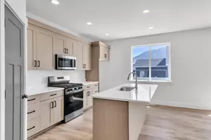 857 S 1300 E, Spanish Fork, UT 84660 - Photo 6