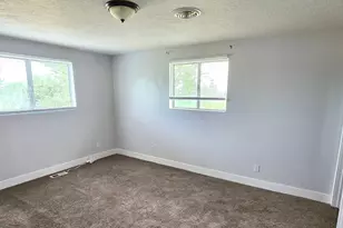 422 S Main St, Tooele, UT 84074 - Photo 6