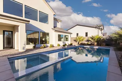 624 E Pine St, Washington, UT 84780 - Photo 4