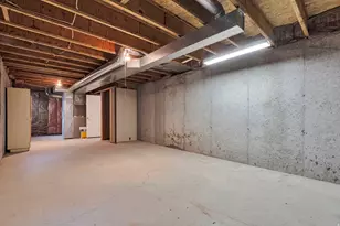 2113 W Surrey Circle, Taylorsville, UT 84129 - Photo 28