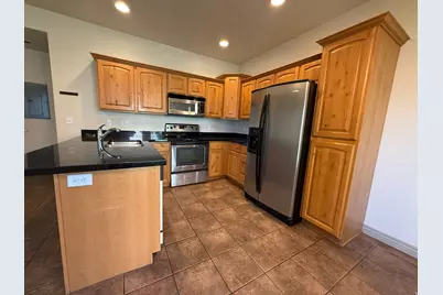 6768 S Sienna Park Ln E, Midvale, UT 84047 - Photo 6