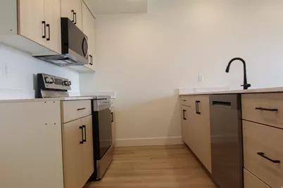 226 W 690 N, Smithfield, UT 84335 - Photo 8