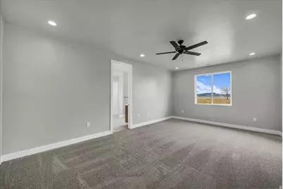 2433 N Locust St, Cedar City, UT 84720 - Photo 6