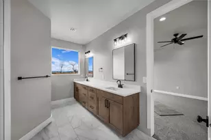 2433 N Locust St, Cedar City, UT 84720 - Photo 8