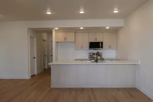 261 W 690 N, Smithfield, UT 84335 - Photo 8