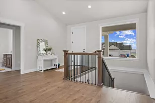 444 N 960 E, Hyde Park, UT 84318 - Photo 6