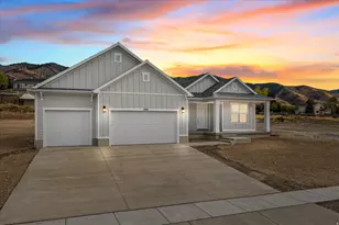 444 N 960 E, Hyde Park, UT 84318 - Photo 1