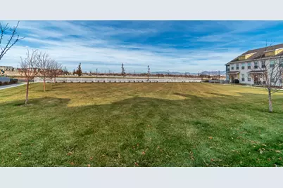 5959 W Lake Ave, South Jordan, UT 84009 - Photo 6