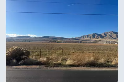10900 S 5250 W, Payson, UT 84651 - Photo 2