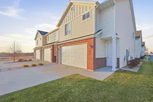 2667 S 2300 W, West Haven, UT 84401 - Photo 4