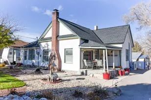 336 W Cherry St S, Grantsville, UT 84029 - Photo 2