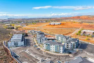 204 N Cliff Side Dr, Hurricane, UT 84737 - Photo 38