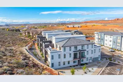 204 N Cliff Side Dr #7, Hurricane, UT 84737 - Photo 1