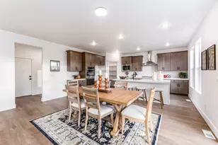 6729 W Smithson Cir S, West Valley, UT 84128 - Photo 14